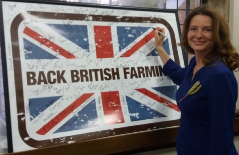 Gillian signs petition of support for British Farmers