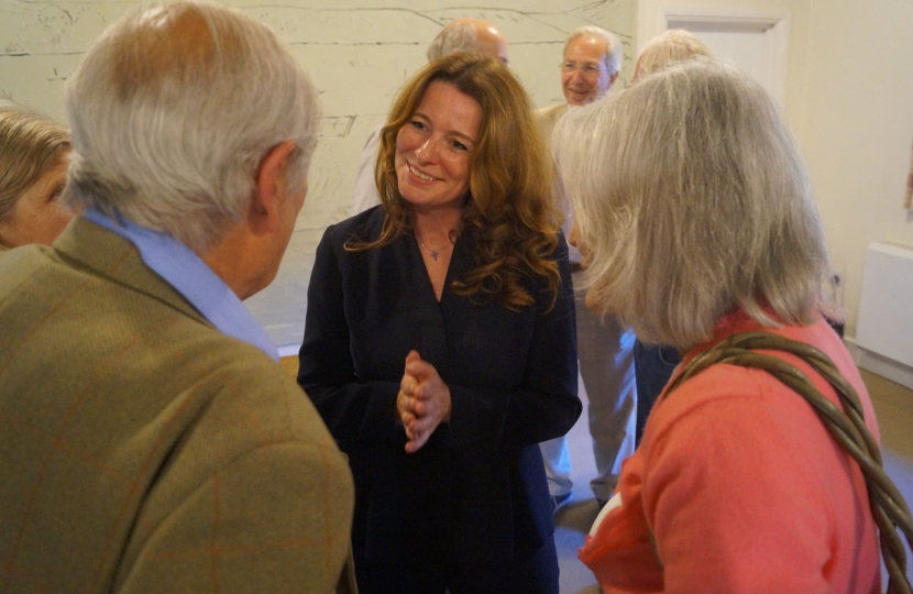 Gillian with constituents 