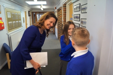 Gillian meeting students at Tangmere Primary 